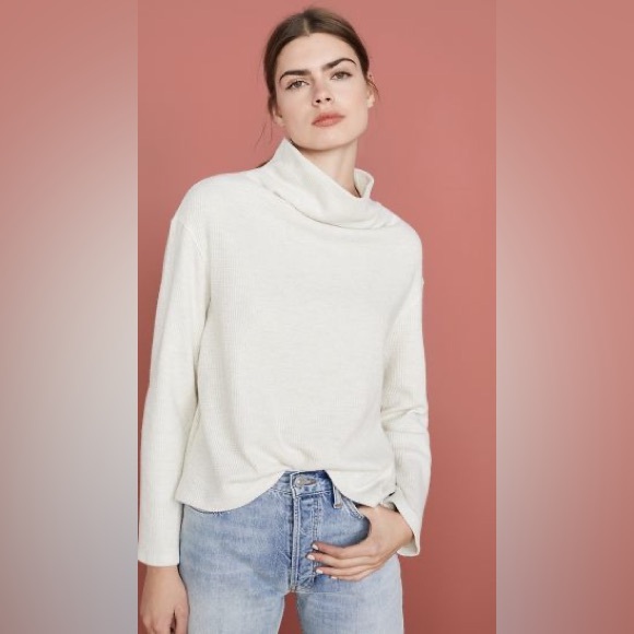 NWOT MONROW LUXURY BRAND SOLD OUT COWL NECK ULTRA SOFT SWEATER EGGSHELL Sz M - Picture 2 of 8